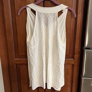 Kayleigh white sleeveless tank. Woman’s size medium.